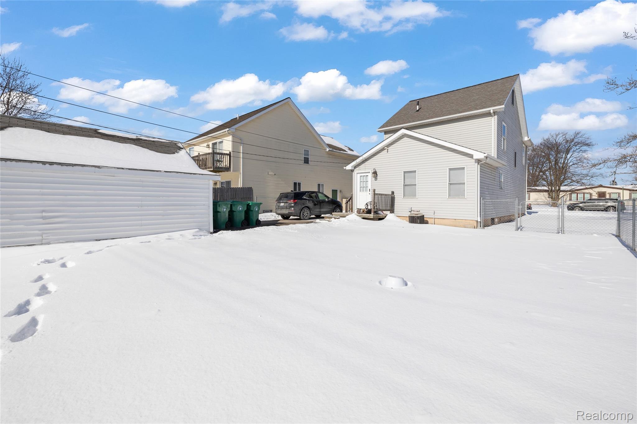 31569 Beechwood Avenue