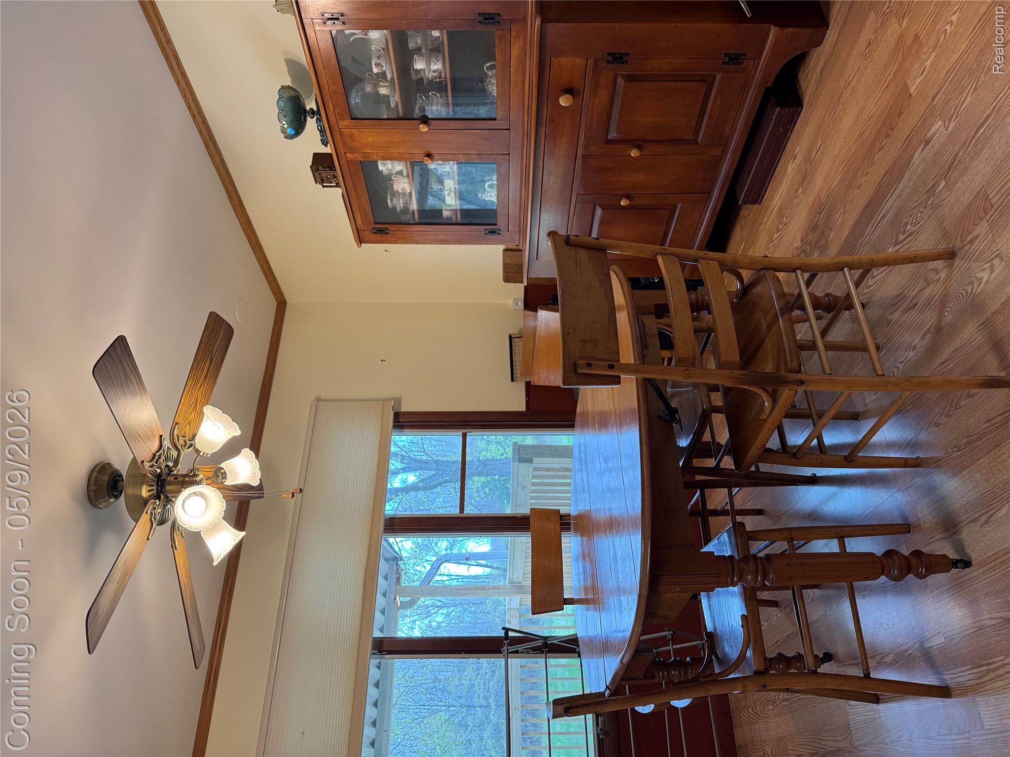 1412 S Byron Road