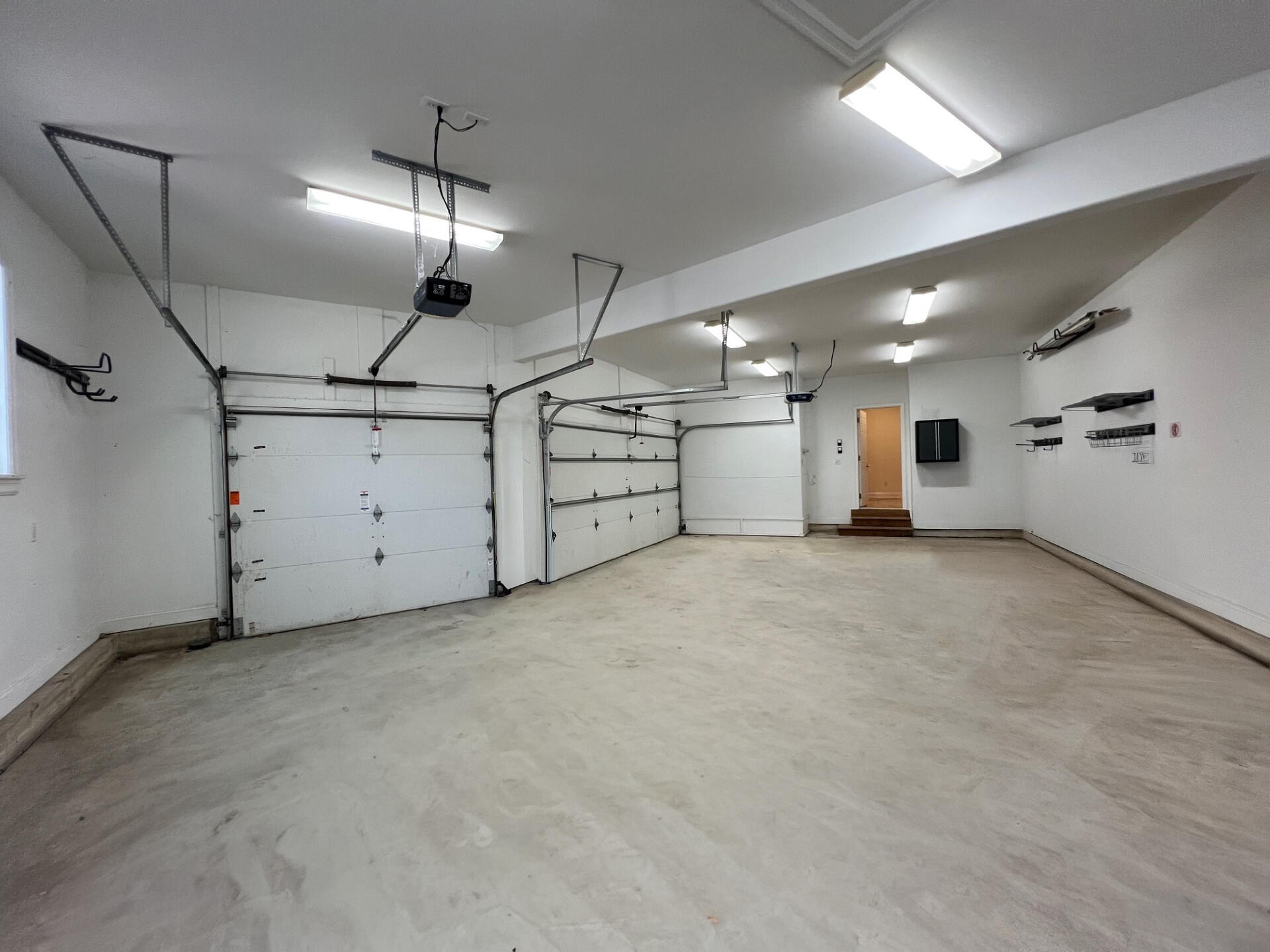 Chikaming Township, Michigan 49125, United States, 5 Bedrooms Bedrooms, ,4 BathroomsBathrooms,Residential,Active,232767