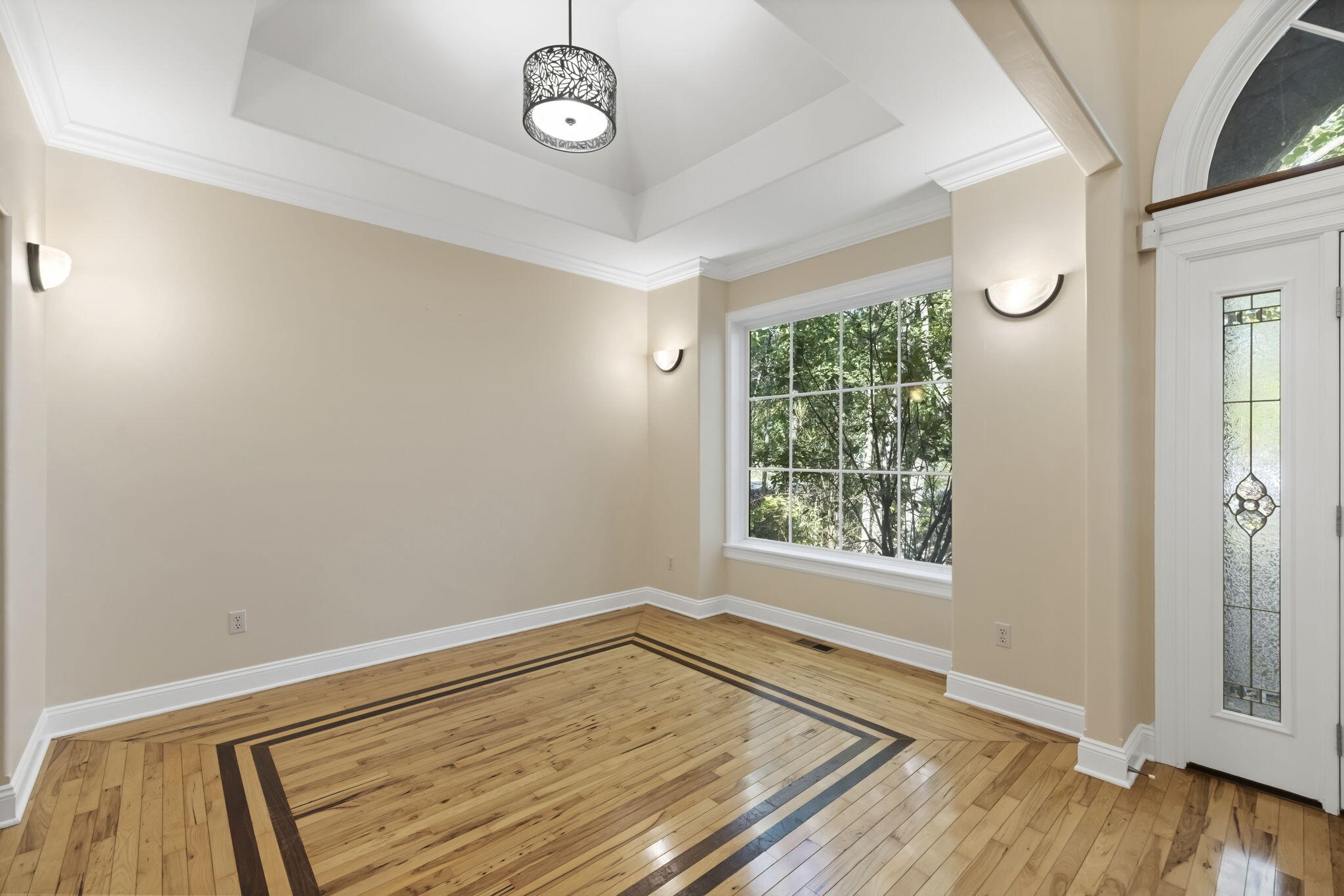 Chikaming Township, Michigan 49125, United States, 5 Bedrooms Bedrooms, ,4 BathroomsBathrooms,Residential,Active,232767