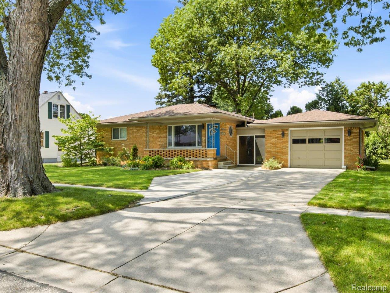 1117 Joann Court