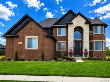 15870 Via Manzoni Macomb Township MI 48042