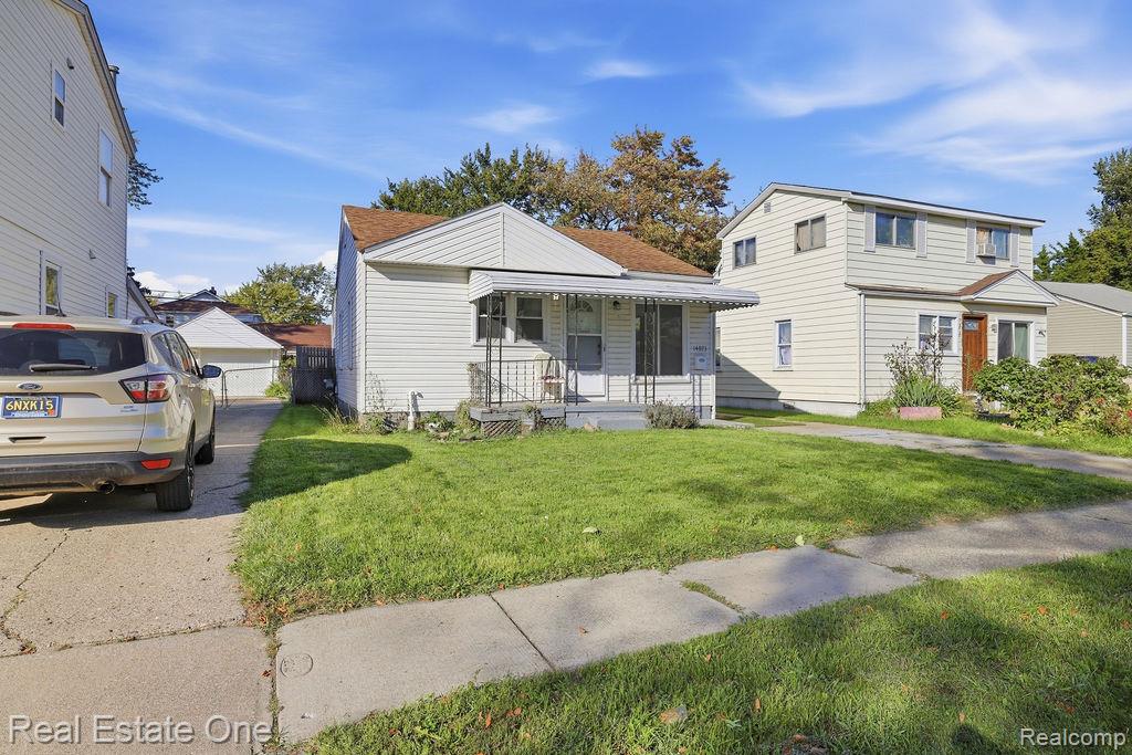 14073 Hendricks Avenue