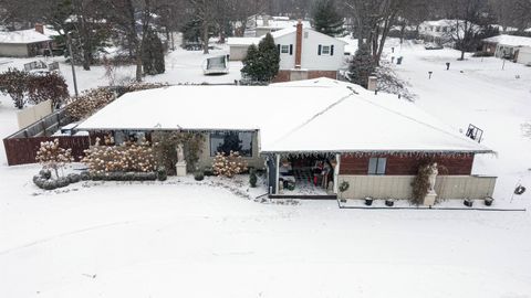 Photo of 16165 Andover Drive, Clinton Charter Township, MI 48035 (MLS # 58050196036)