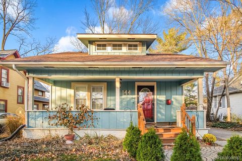 144 Woodward Avenue Rochester City MI 48307