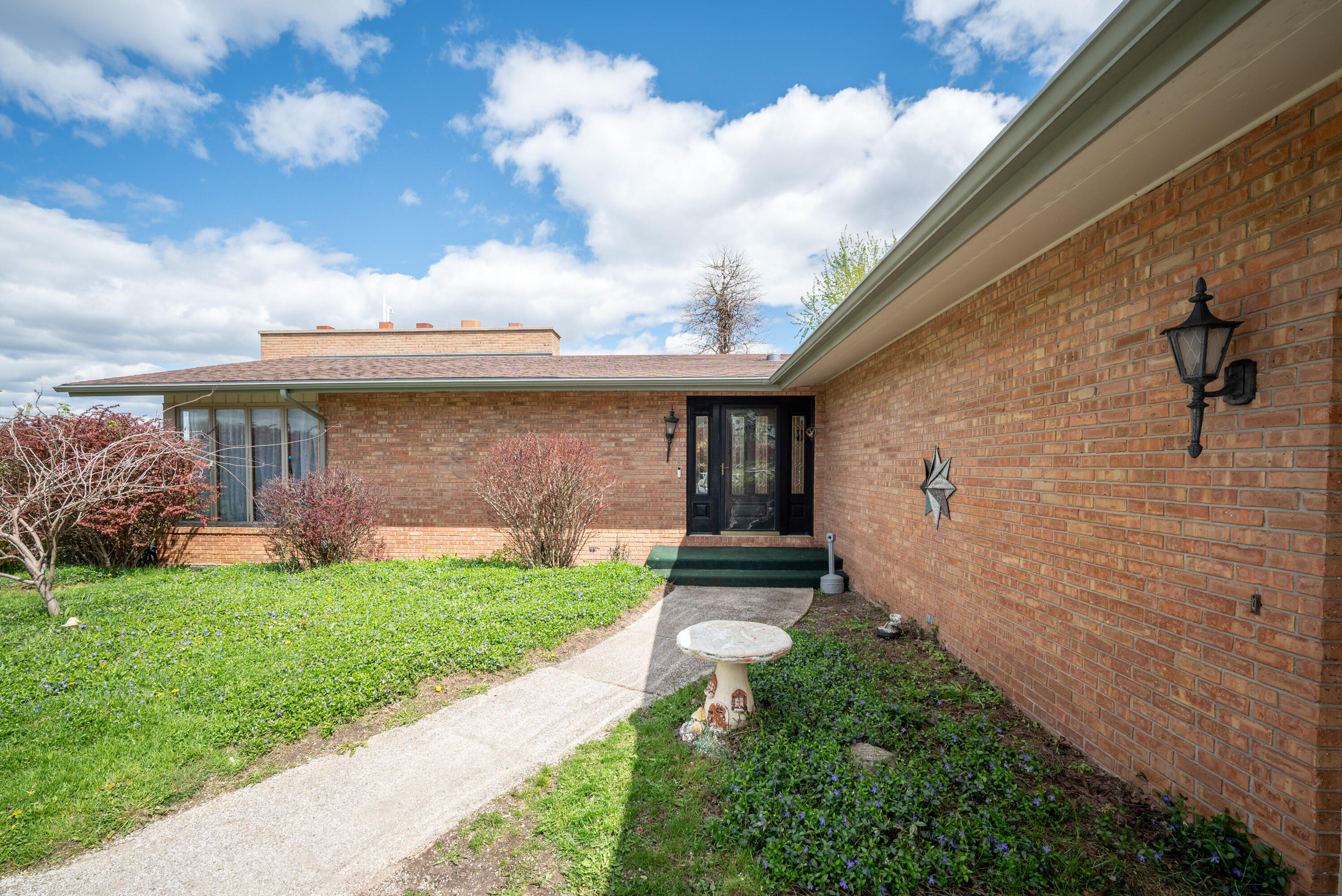 7751 S Sheridan Road