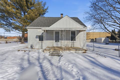 Photo of 6765 Lozier Avenue, Warren City, MI 48091 (MLS # 20261006787)