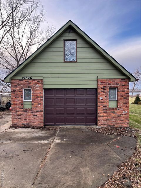 19826 Keith Avenue Grosse Ile Township MI 48138