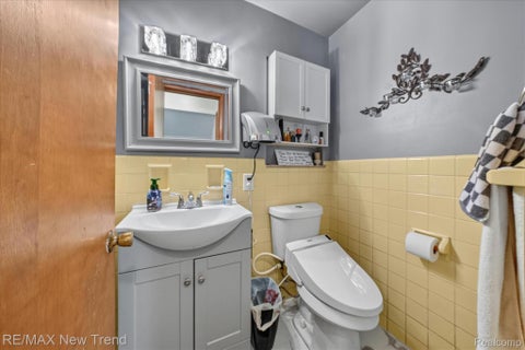 Tiny photo for 24414 Lois Lane, Southfield City, MI 48075 (MLS # 20261069410)
