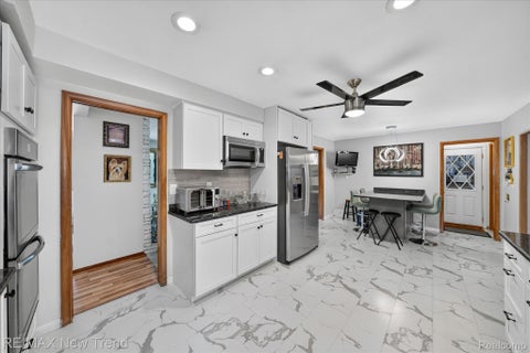 Tiny photo for 24414 Lois Lane, Southfield City, MI 48075 (MLS # 20261069410)