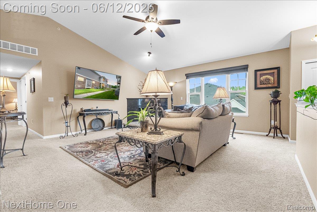 432 Maple Cove Circle 12