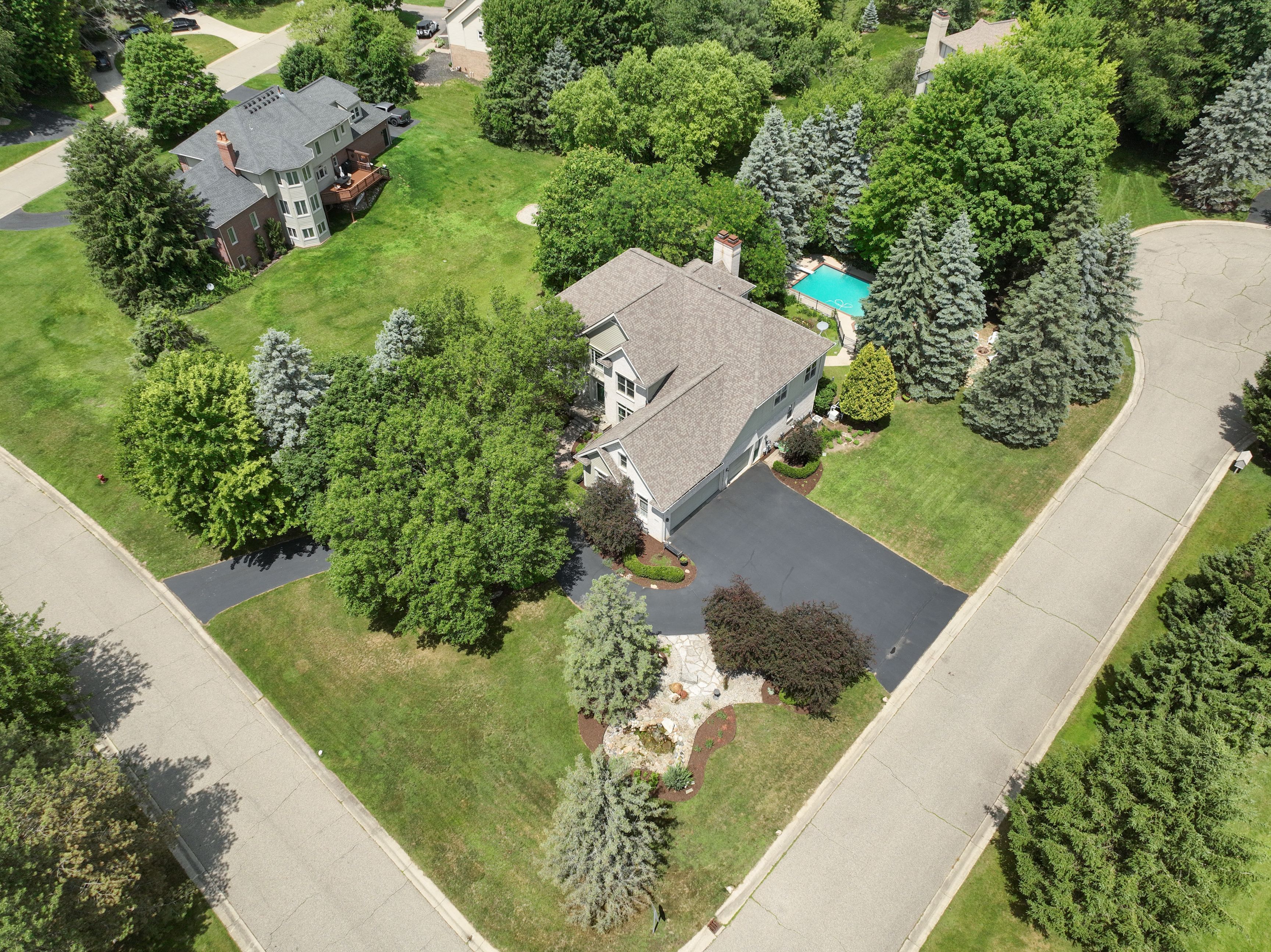9043 MORNING MIST Drive