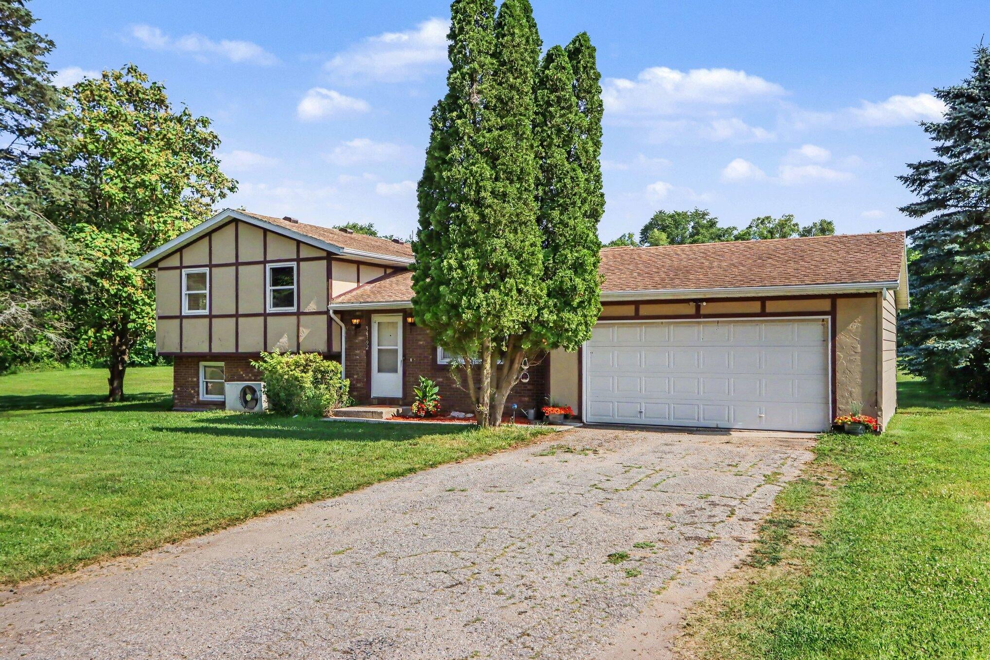 34792 Mill Lake Road