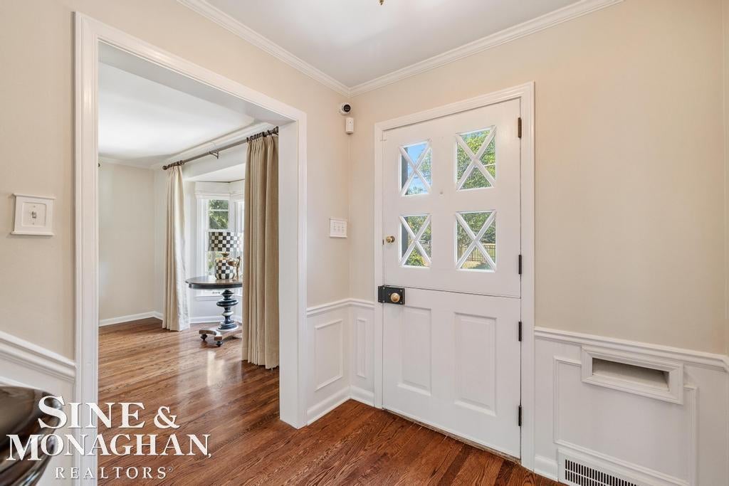 370 Country Club Lane