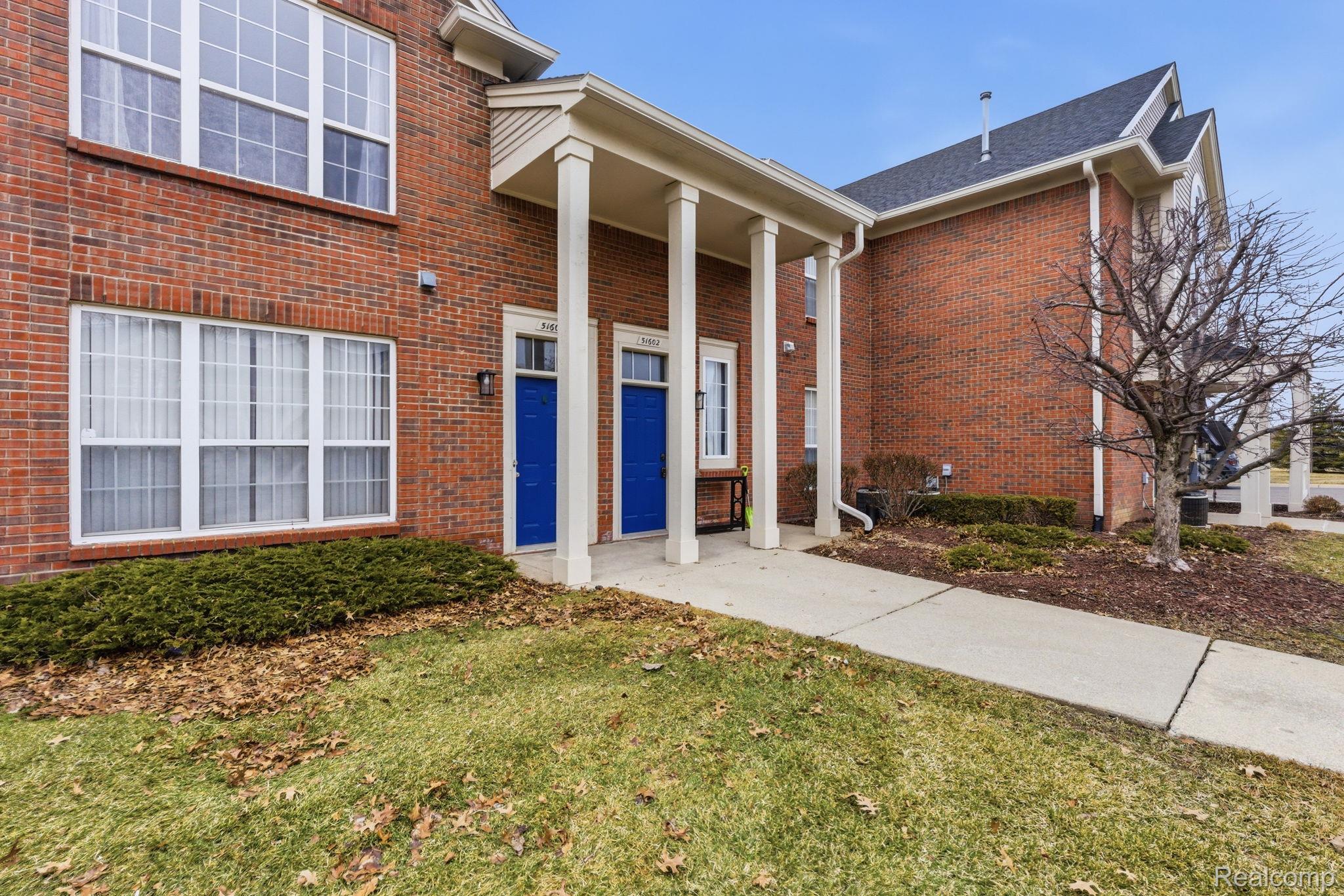 51602 STERN Lane 128