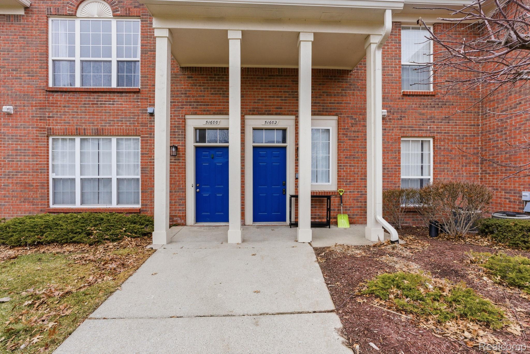 51602 STERN Lane 128