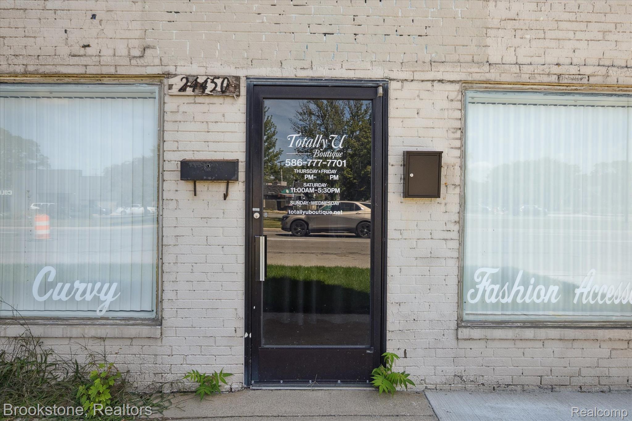 24450 Gratiot Avenue