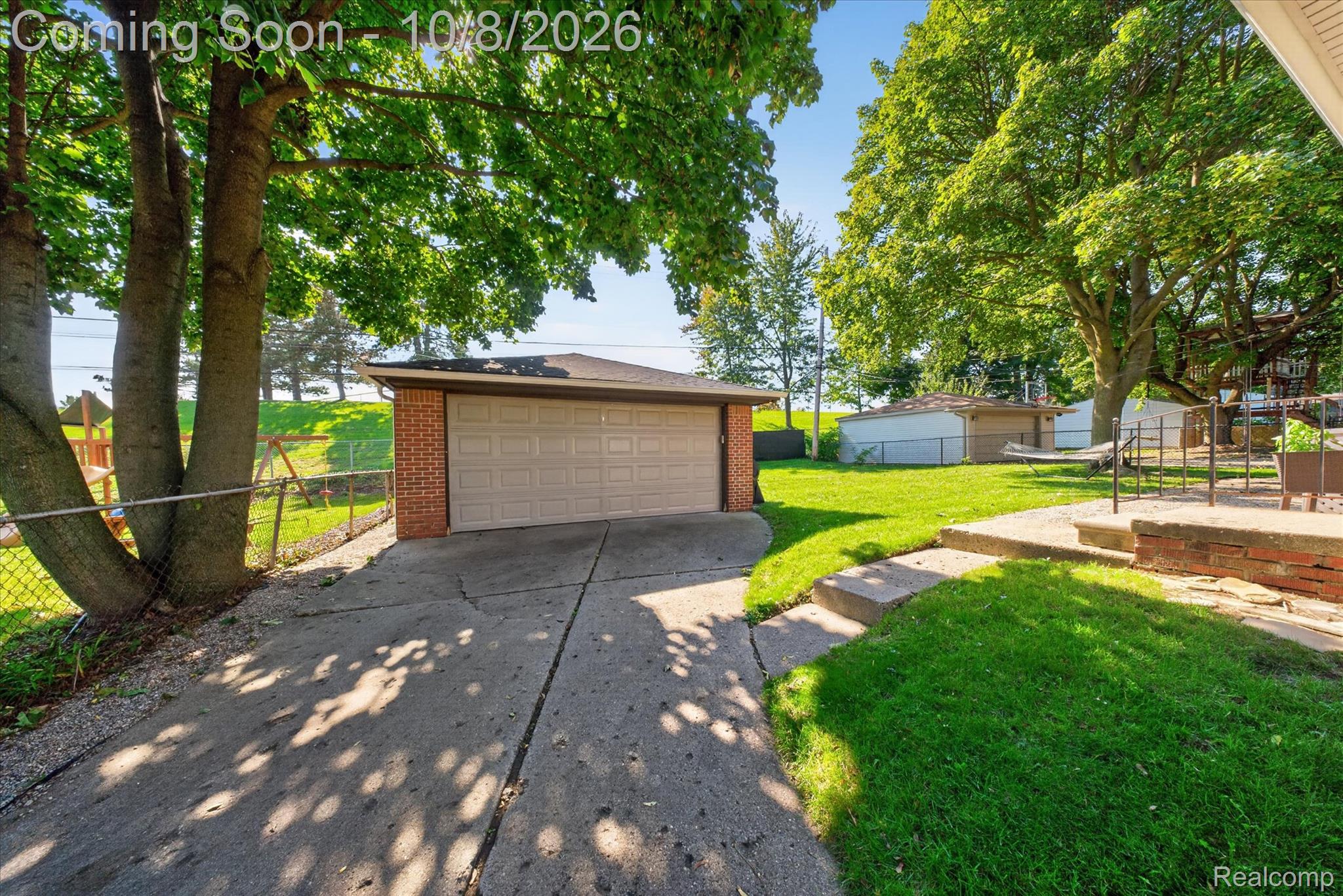 307 Ely Drive S