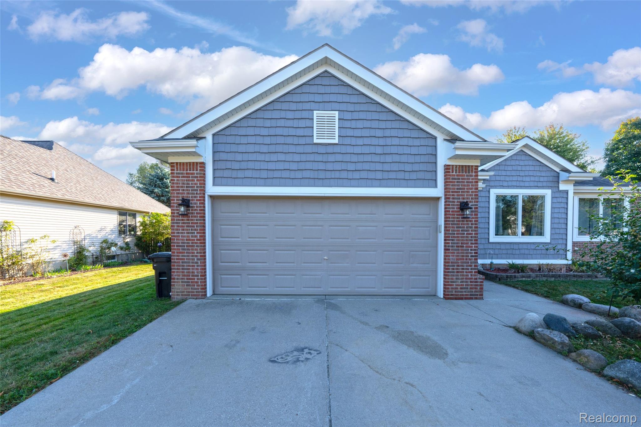 344 Courtney's Place