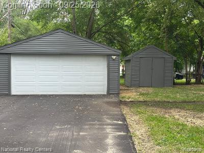 2546 LAFAY DRIVE N LAFAY Drive