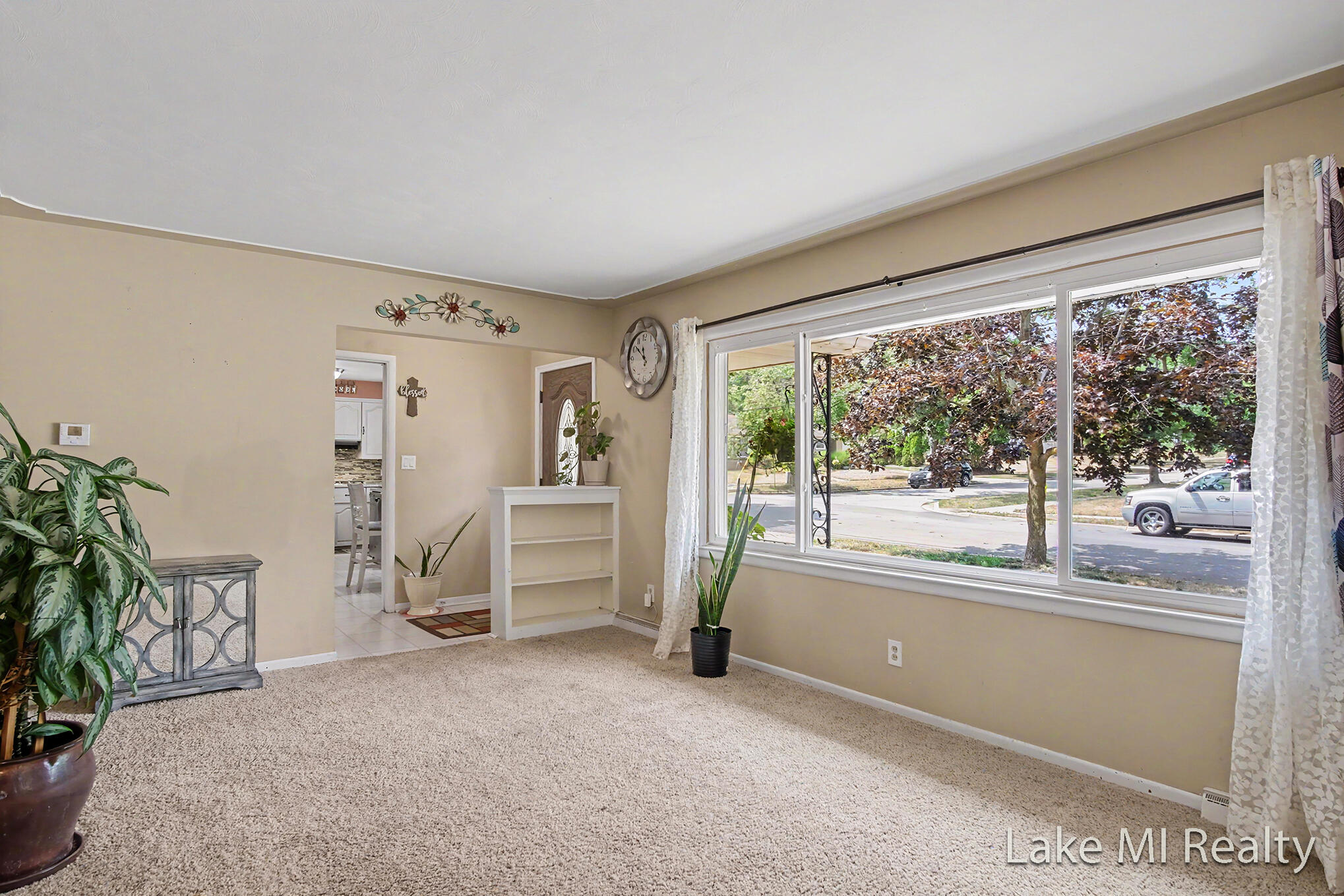 938 Calvary Avenue NW