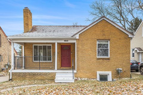 1511 Pattengill Avenue Lansing City MI 48910