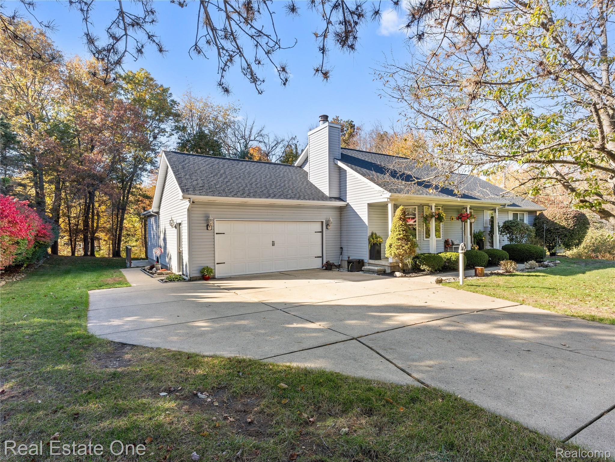 10589 Home Shore Drive