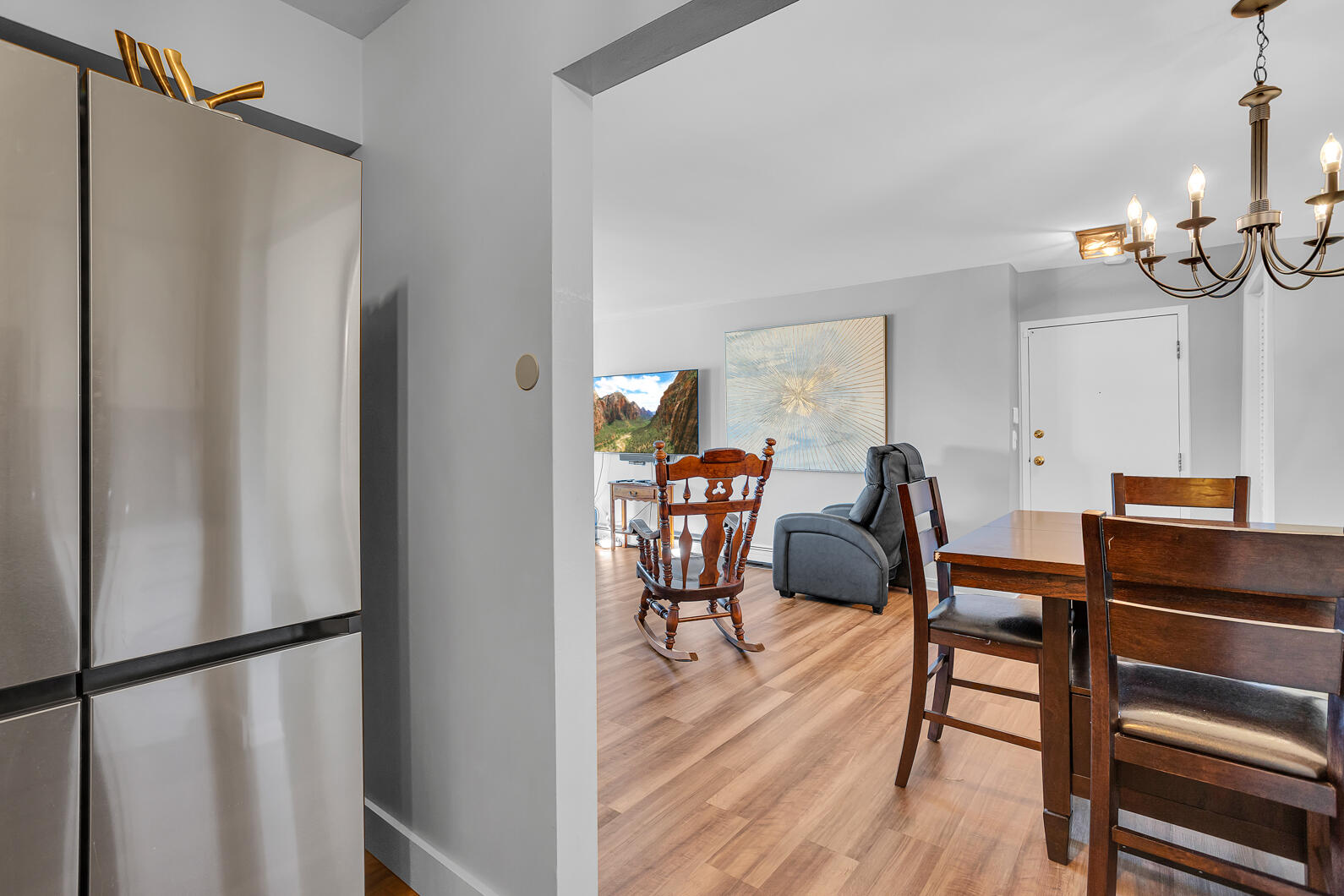 806 W Michigan Avenue 307E