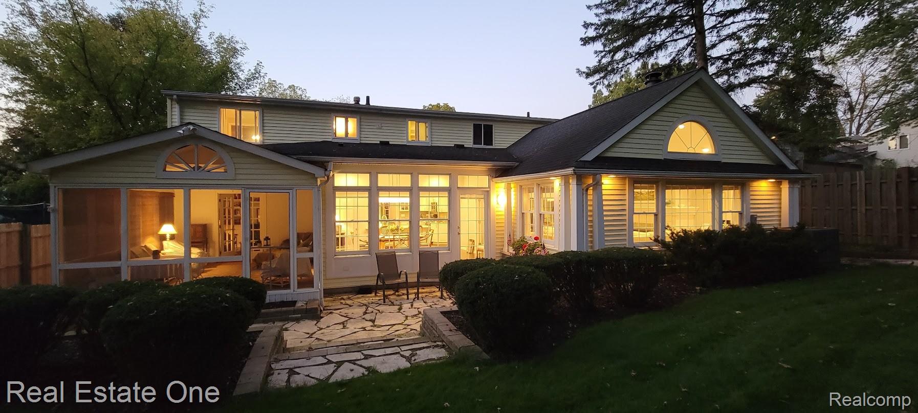 2123 Daintree Avenue