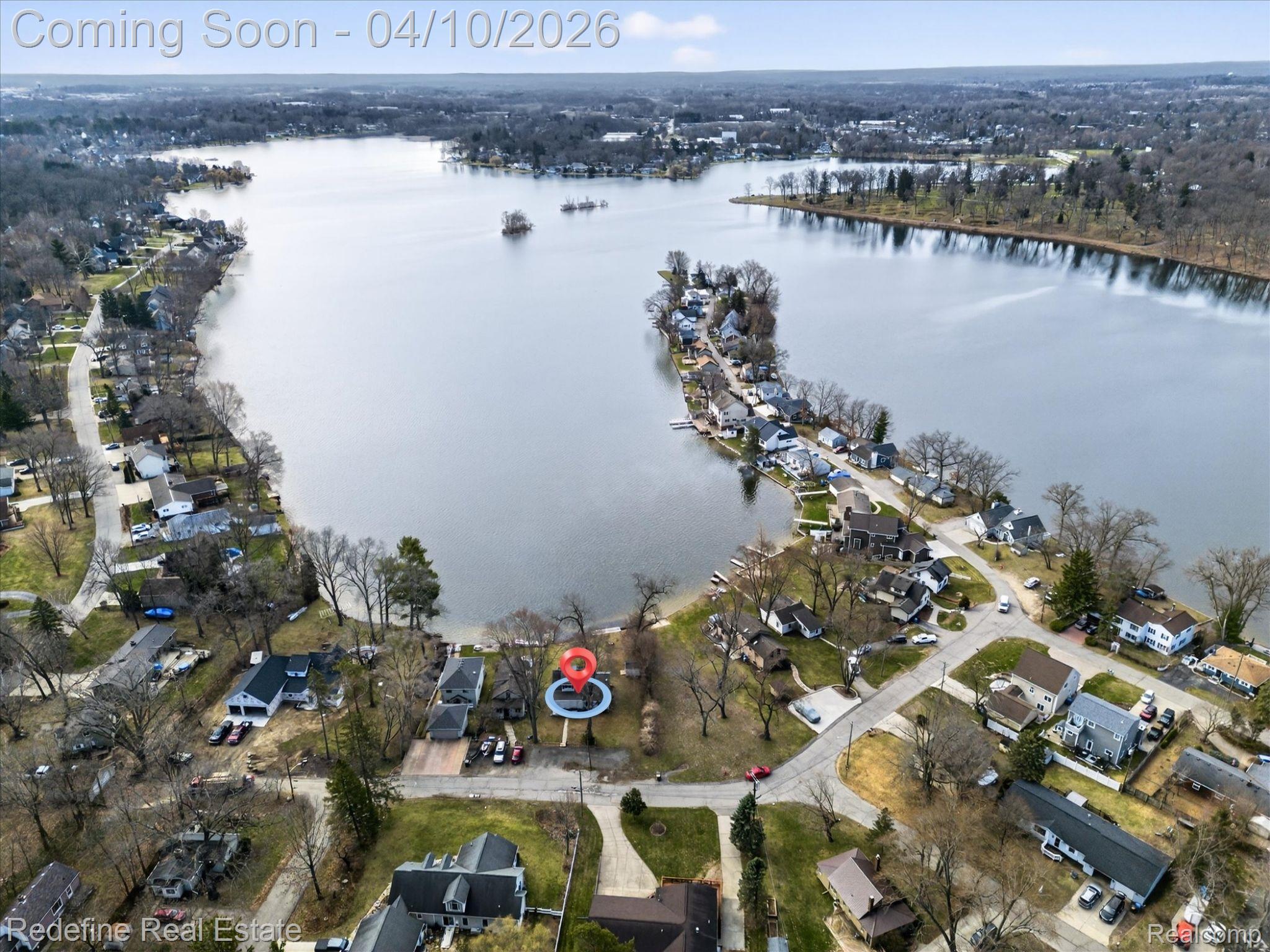 636 Thompson Lake Avenue