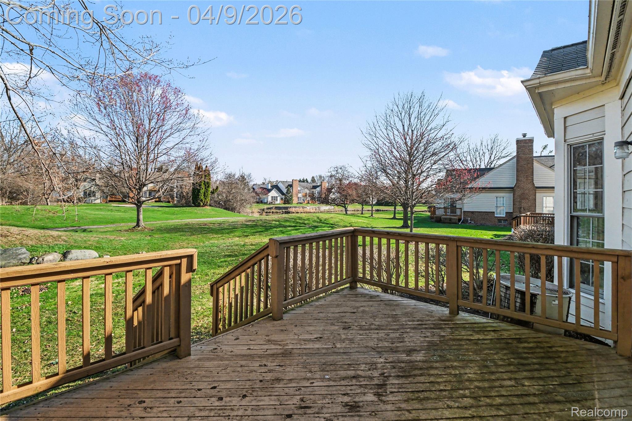 39700 Muirfield Lane