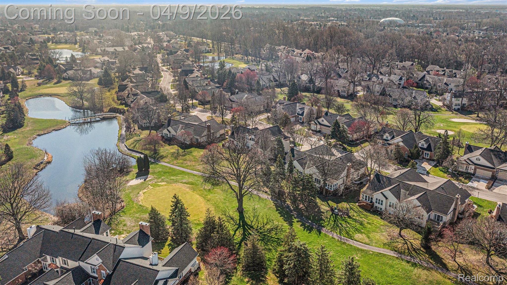 39700 Muirfield Lane