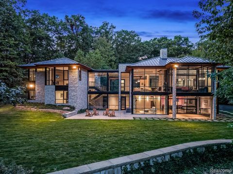 6956 Cooley Lake Road White Lake Charter Township MI 48383