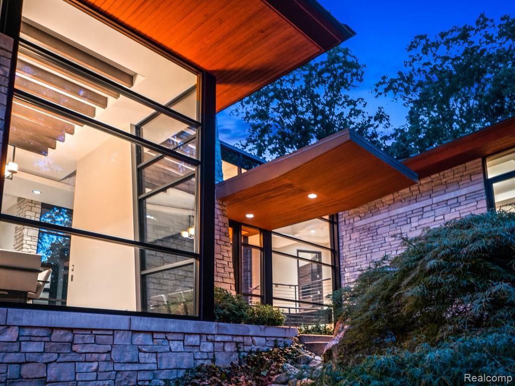 6956 Cooley Lake Road