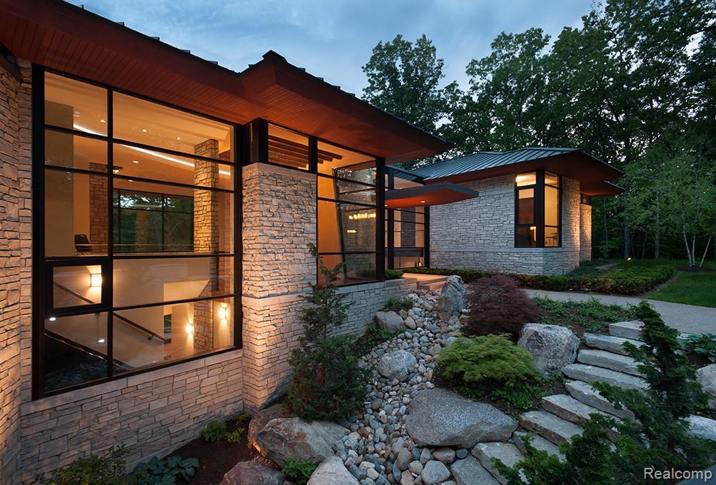 6956 Cooley Lake Road