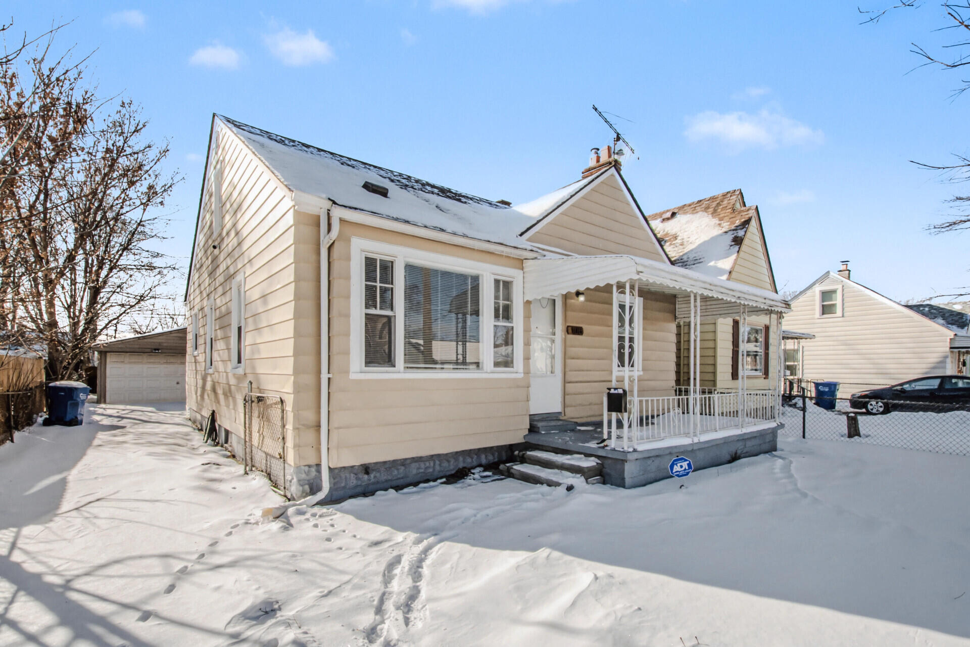 11036 Studebaker Avenue