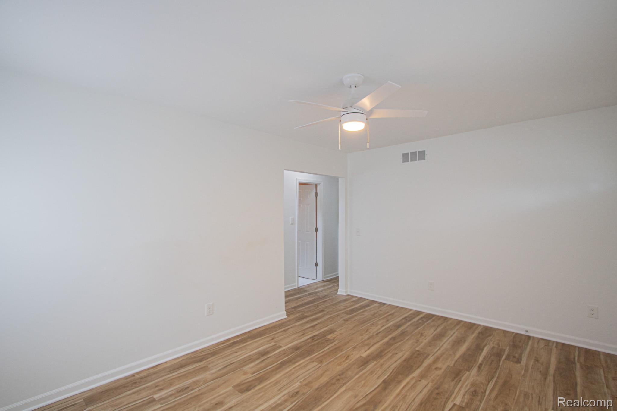7548 Beaverland