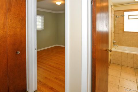 Tiny photo for 884 Eugene Drive, Oxford Charter Township, MI 48371 (MLS # 20261001559)