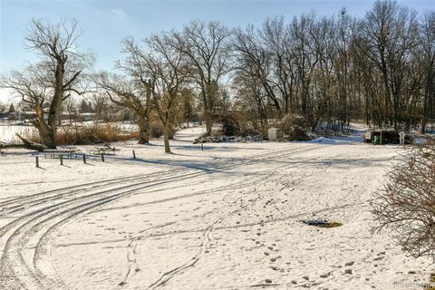 Tiny photo for 884 Eugene Drive, Oxford Charter Township, MI 48371 (MLS # 20261001559)