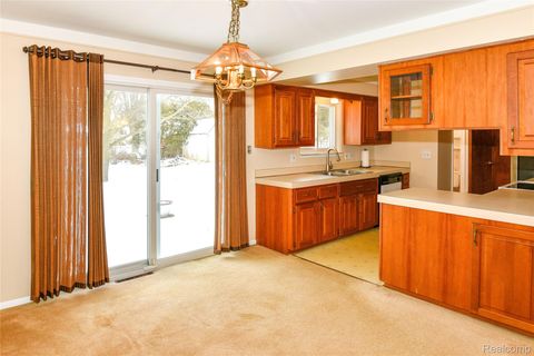 Tiny photo for 884 Eugene Drive, Oxford Charter Township, MI 48371 (MLS # 20261001559)