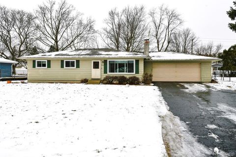 Tiny photo for 884 Eugene Drive, Oxford Charter Township, MI 48371 (MLS # 20261001559)