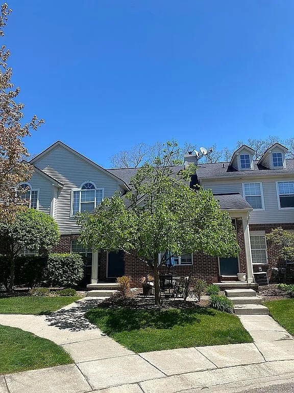 18203 ADRI Circle