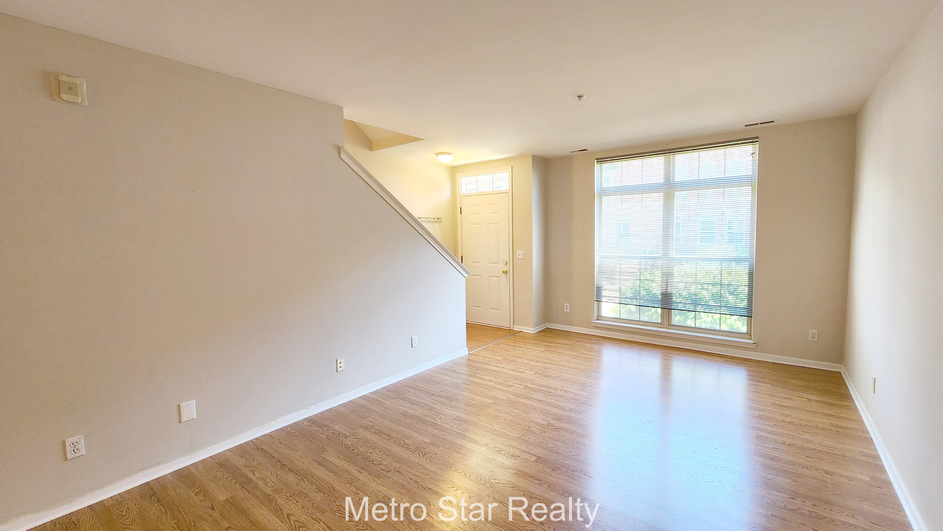 1418 Ashford Court