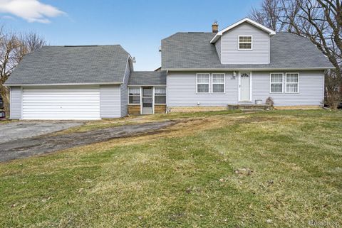 6074 Lennon Road Flint Charter Township MI 48473