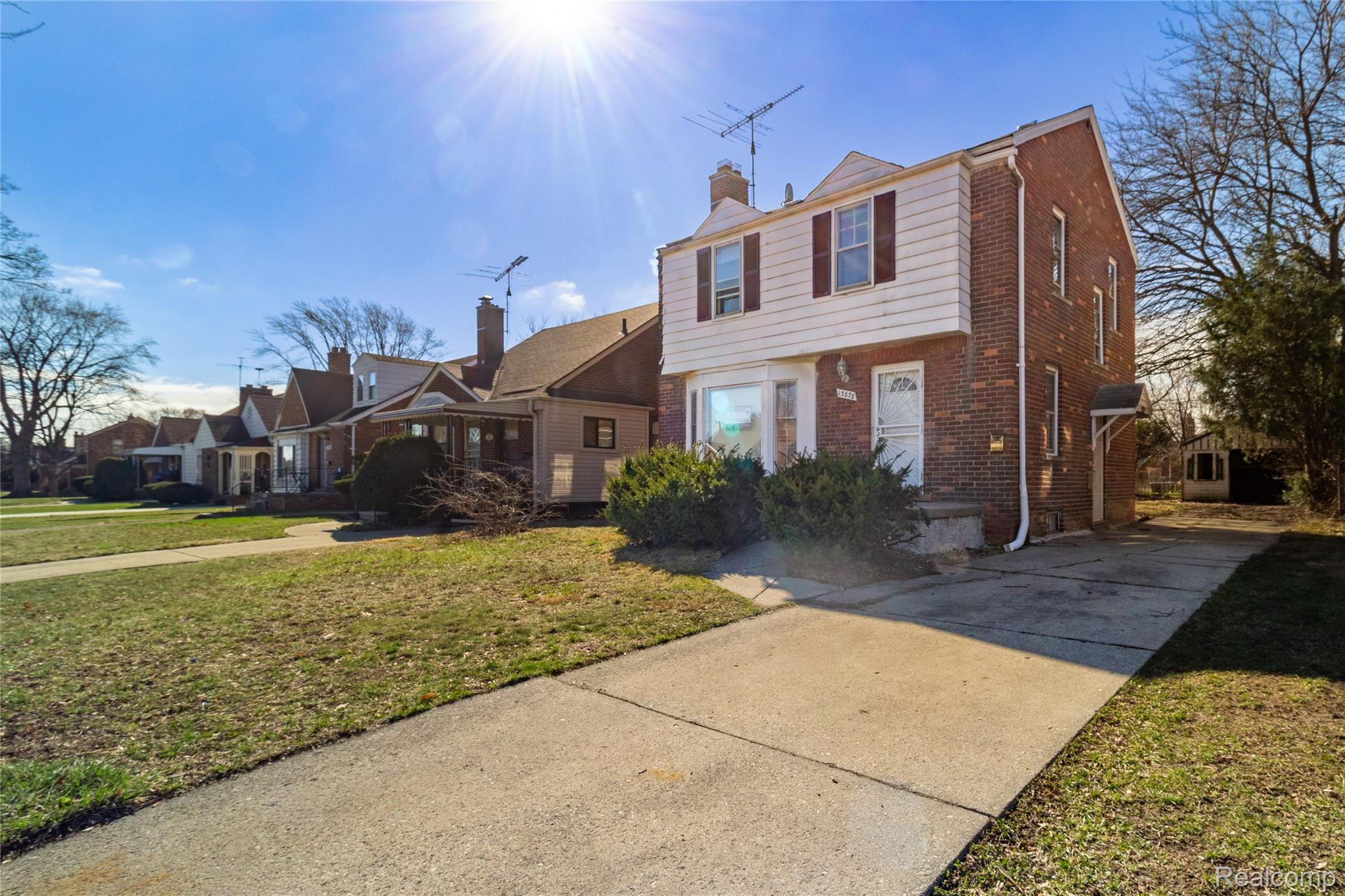 13878 Eastburn Street