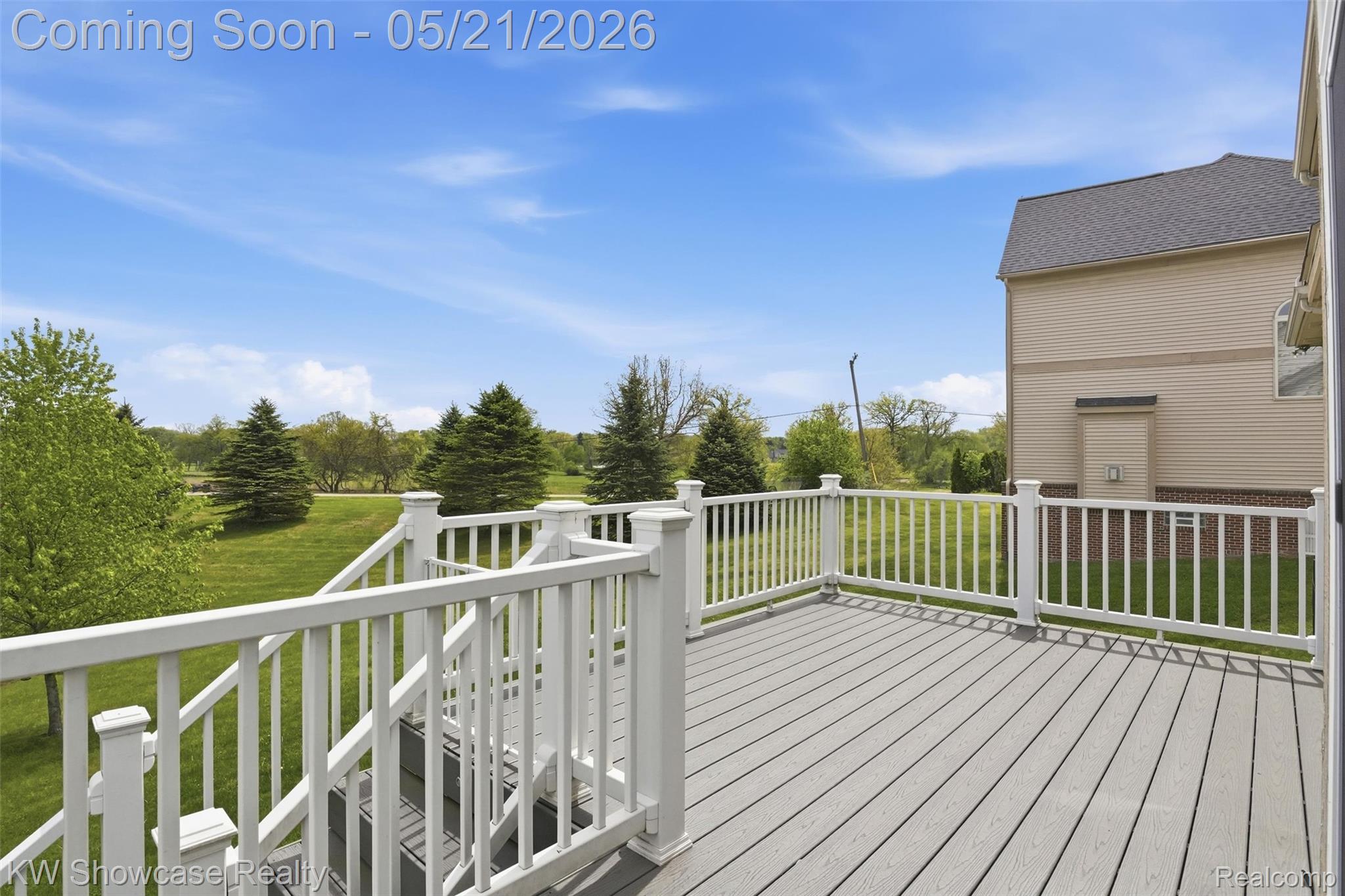 2143 Warbler Court