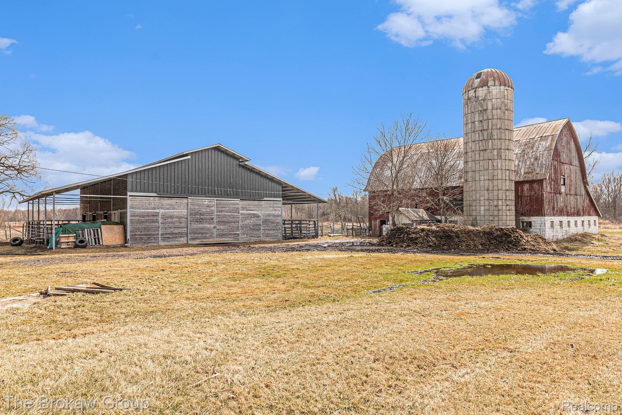 9448 WASHBURN Road