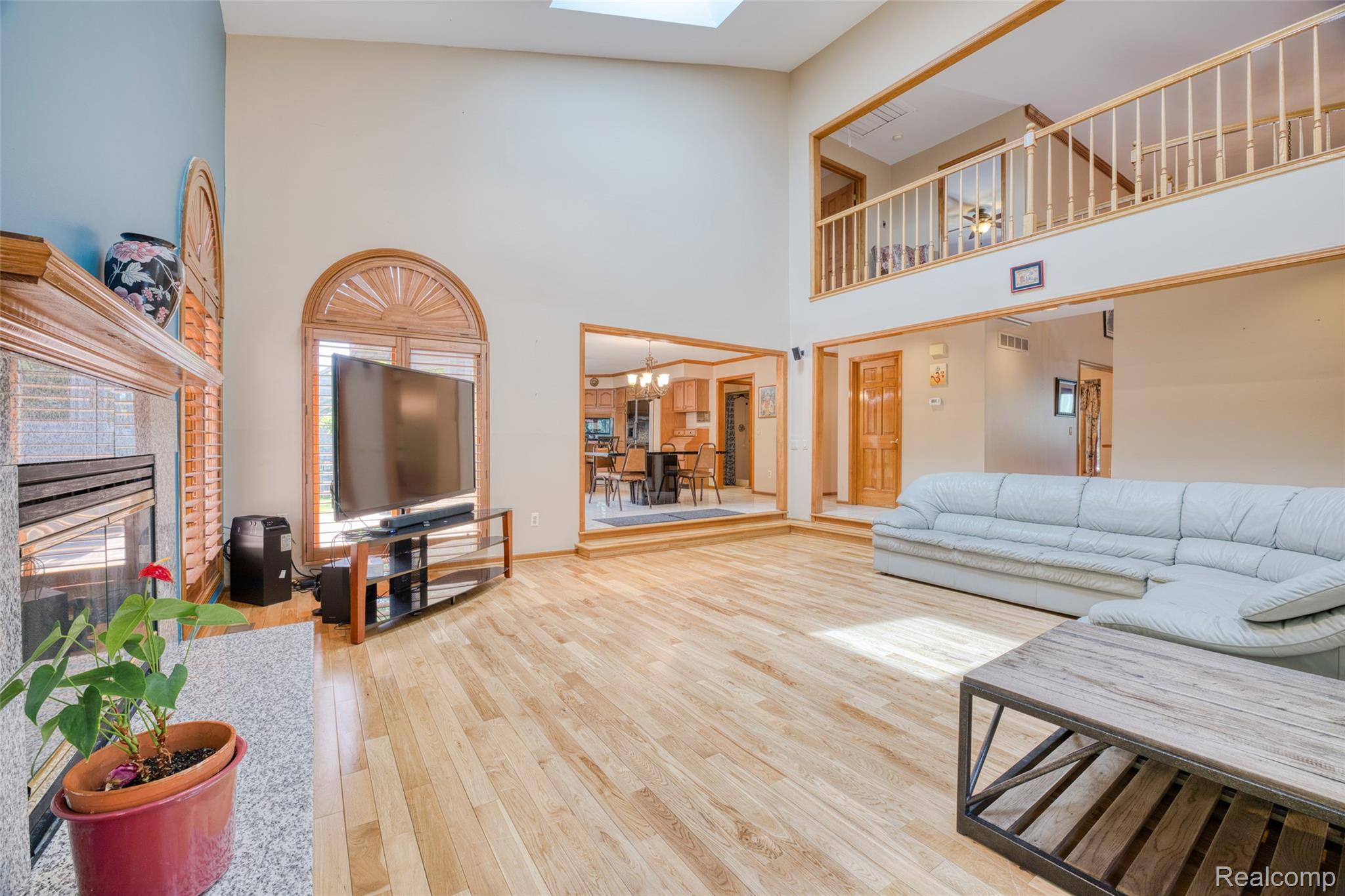 29342 Strathmore Drive