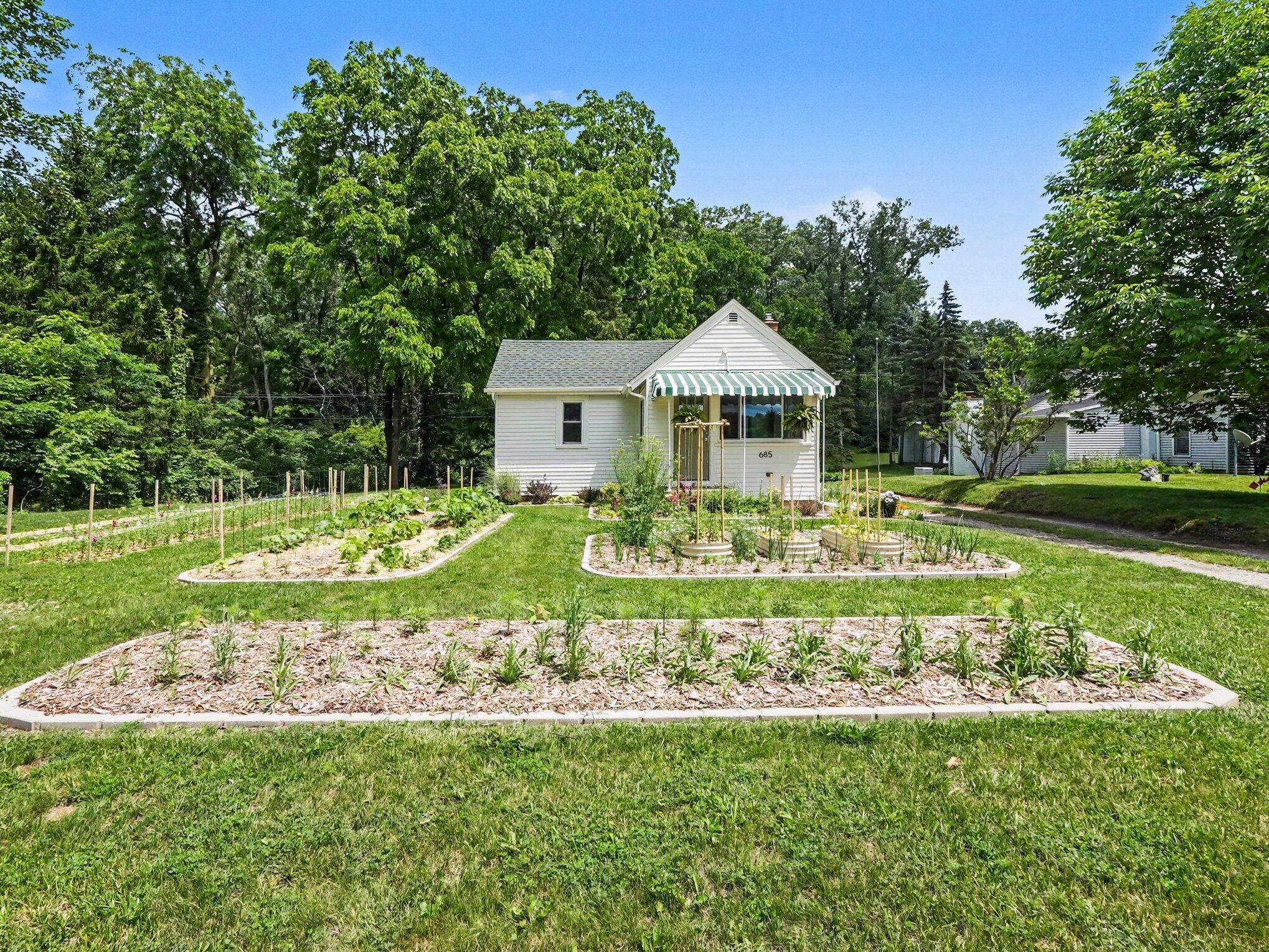 685 S Wagner Road