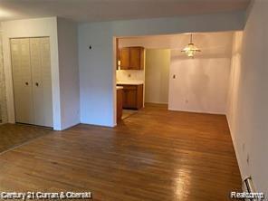 25301 5 Mile Road 125